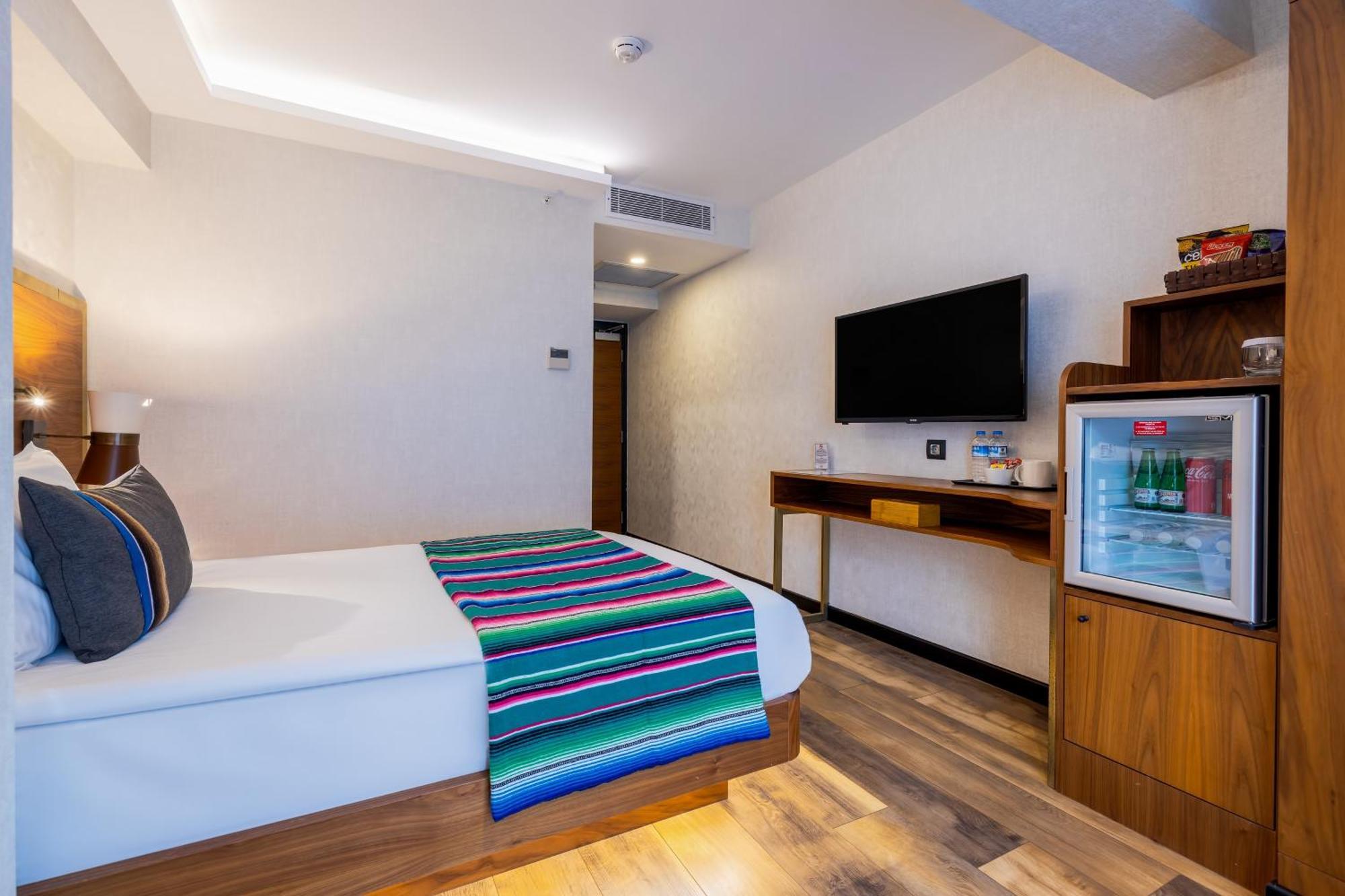 Hay Hotel Alsancak 이즈미르 외부 사진